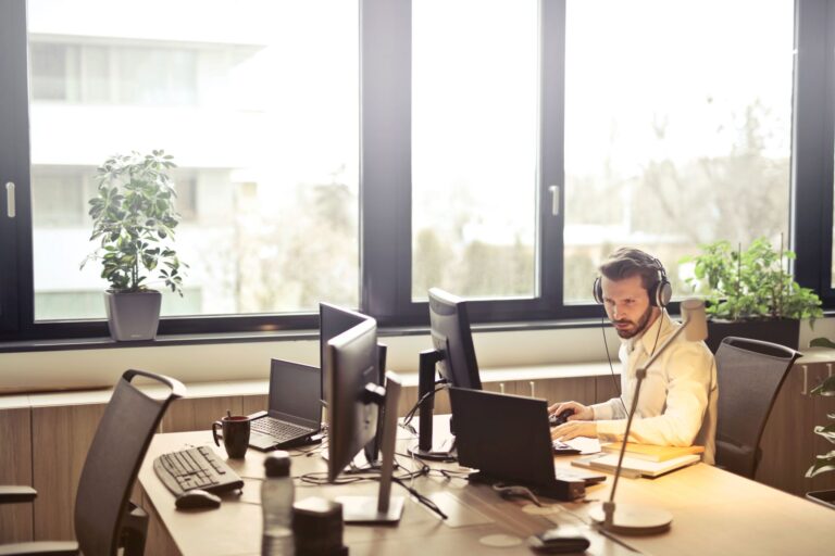 man working in a bpo